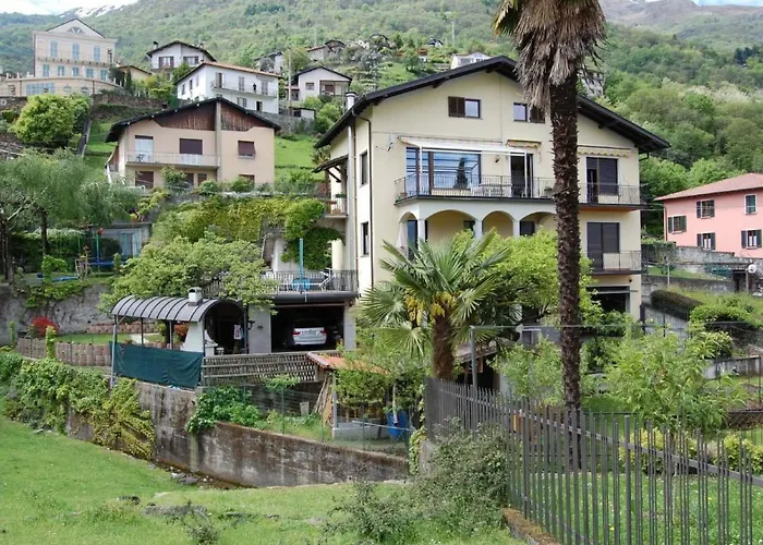 Annetta Mit Sicht Auf Und Berge By Interhome Apartman